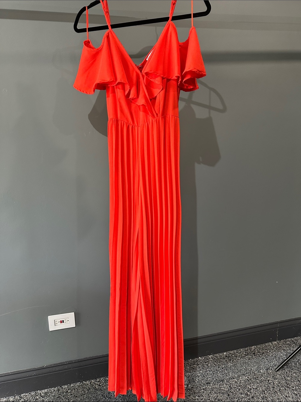 Fashion Nova - Orange Pleated Off-Shoulder Jumpsuit